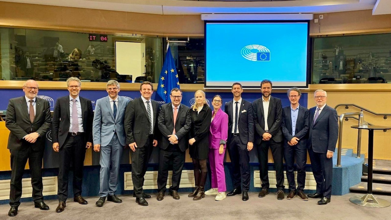 AdLH Zumtobel Bruessel2