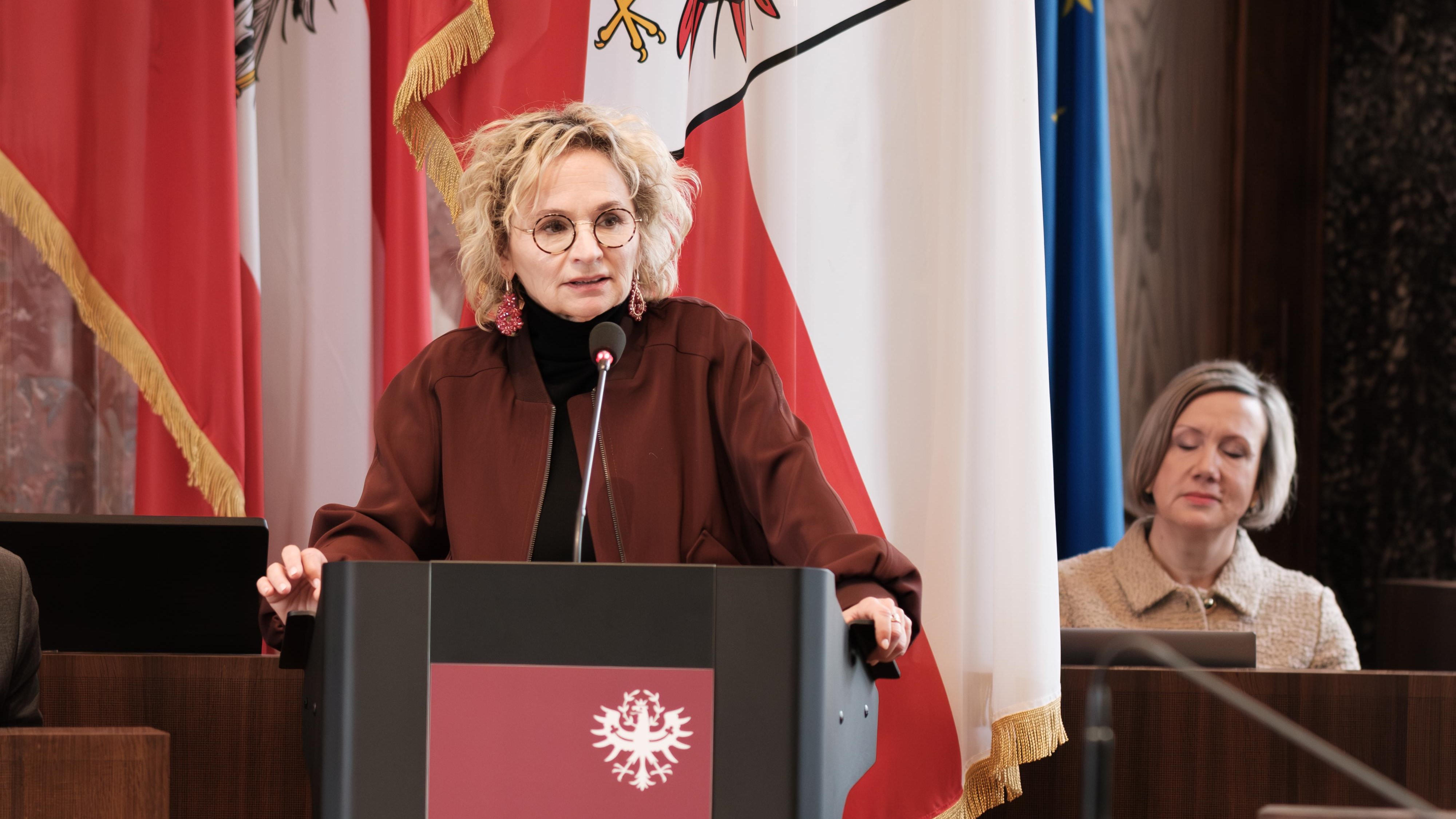 ElisabethBlanik LT FEB26 cHalbwirthQ